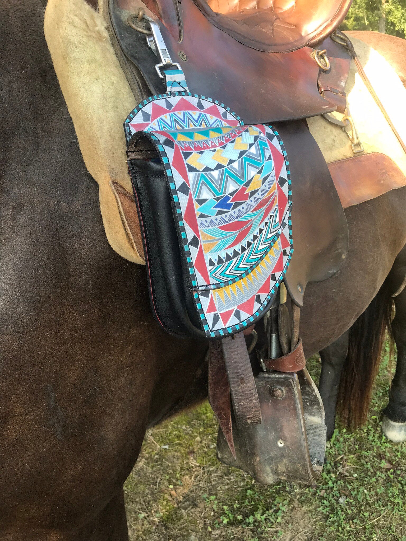 Tough-1 Leather Saddle Bag | HorseLoverZ