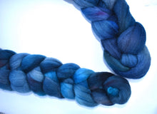 Load image into Gallery viewer, Wool Roving, 8 oz BFL hand painted Roving, Hand dyed roving