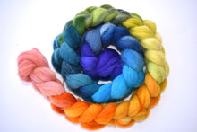 Load image into Gallery viewer, Wool roving, 8 oz, wool for spinning, fiber for spinning, hand dyed roving